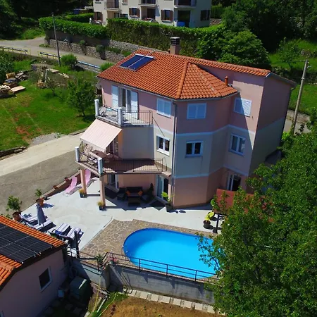 Mimi Villa Dobrec